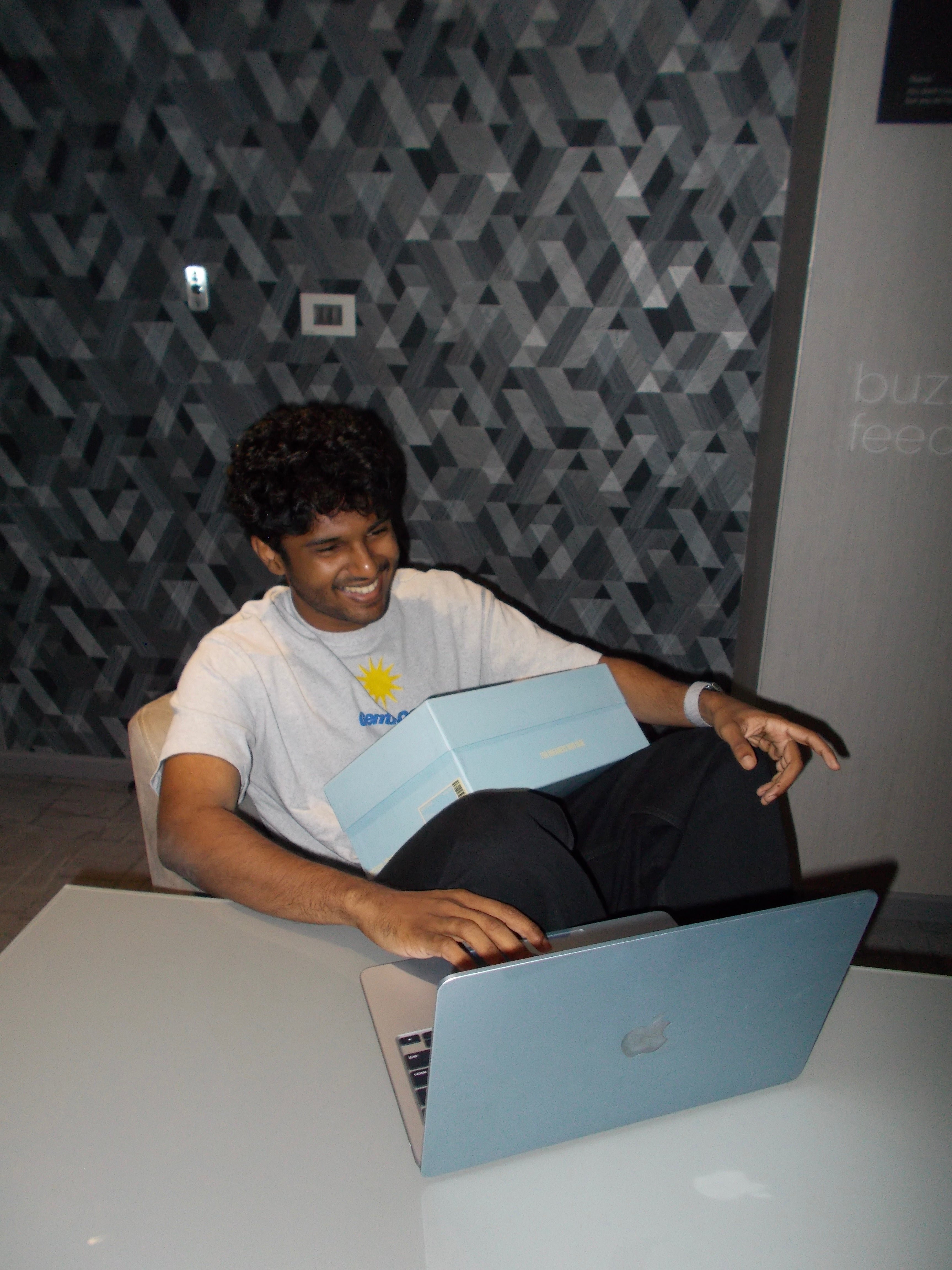 desktop-image
